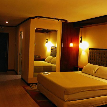 Cebu Dulcinea Hotel And Suites-Mactan Airport Hotel Lapu-Lapu City Kültér fotó