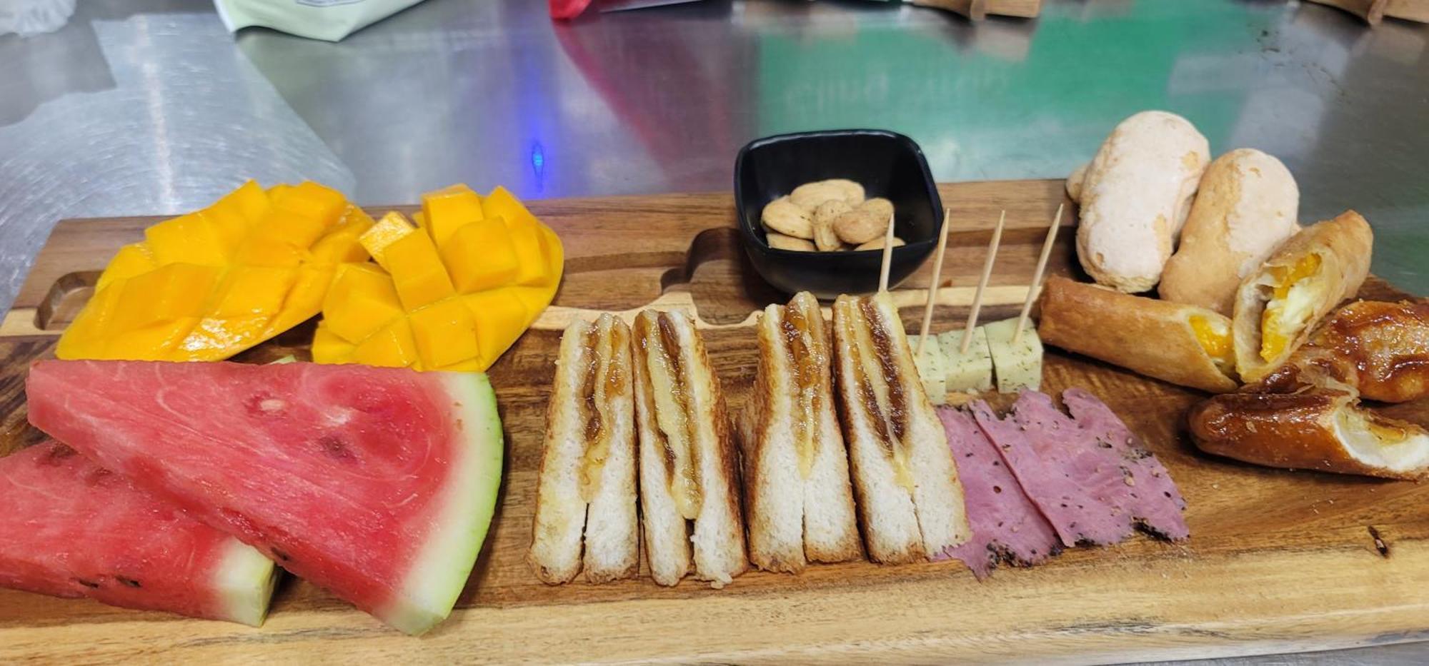Cebu Dulcinea Hotel And Suites-Mactan Airport Hotel Lapu-Lapu City Kültér fotó